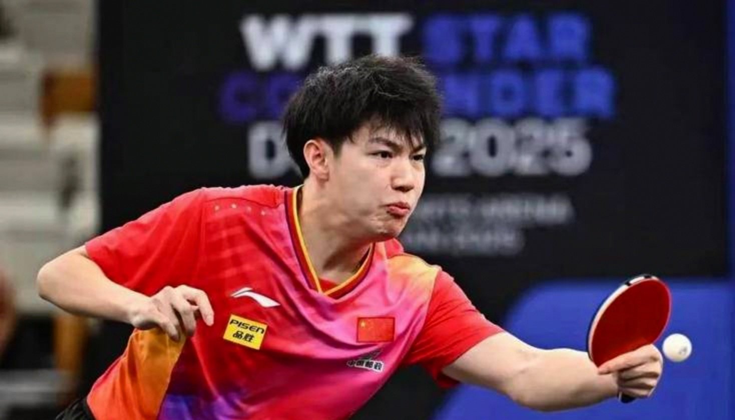 日本队横扫英格兰队，王皓点燃赛场