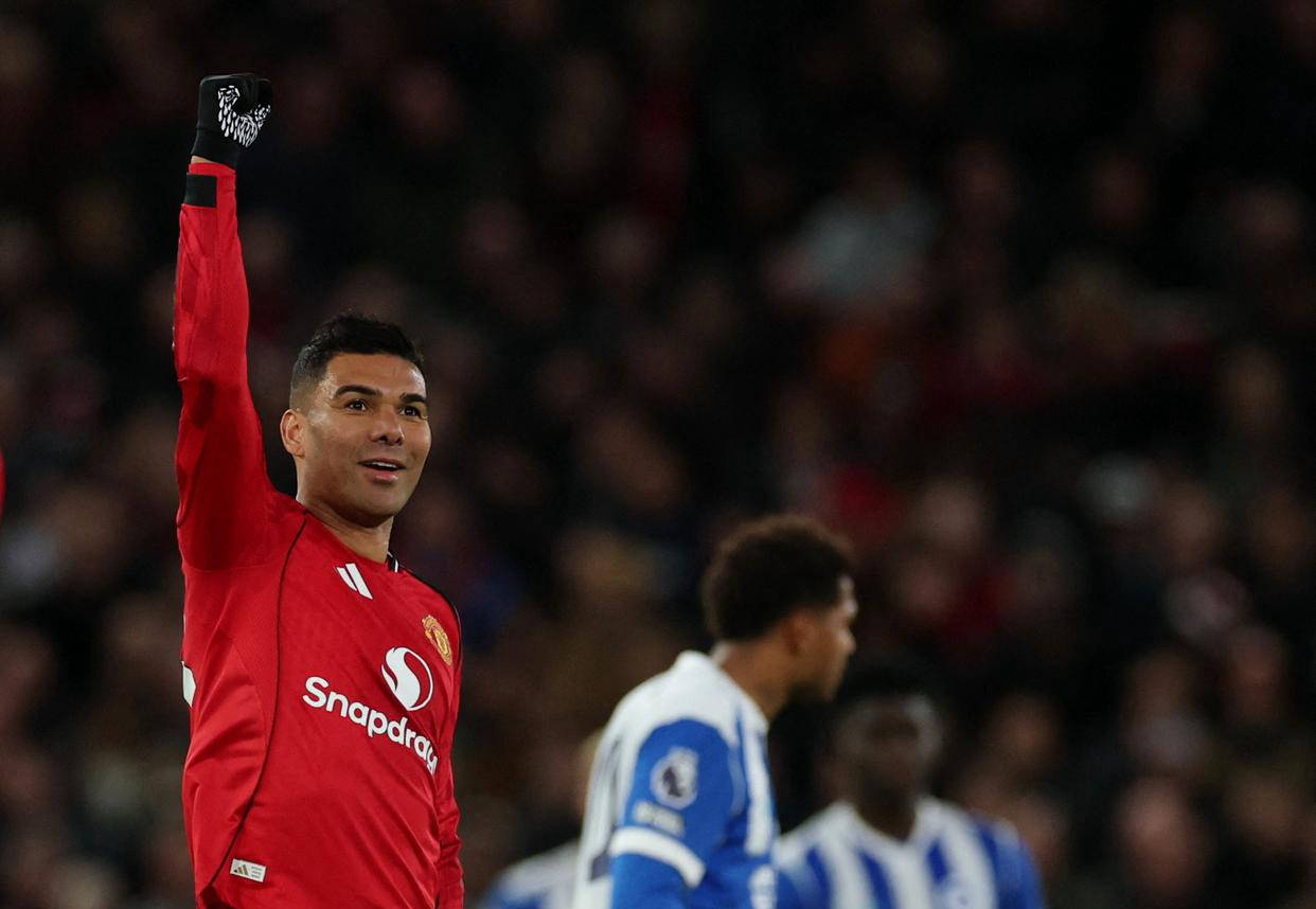 哥伦比亚鏖战塞维利亚，卡塞米罗点燃赛场