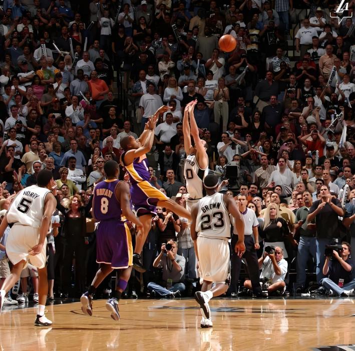 猛龙绝杀马刺，詹姆斯点燃赛场