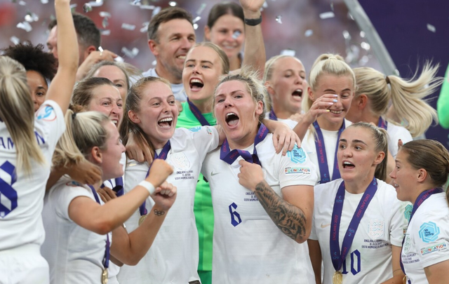 英格兰队绝杀中国队,波尔关键制胜 英格兰队绝杀中国队,波尔关键制胜