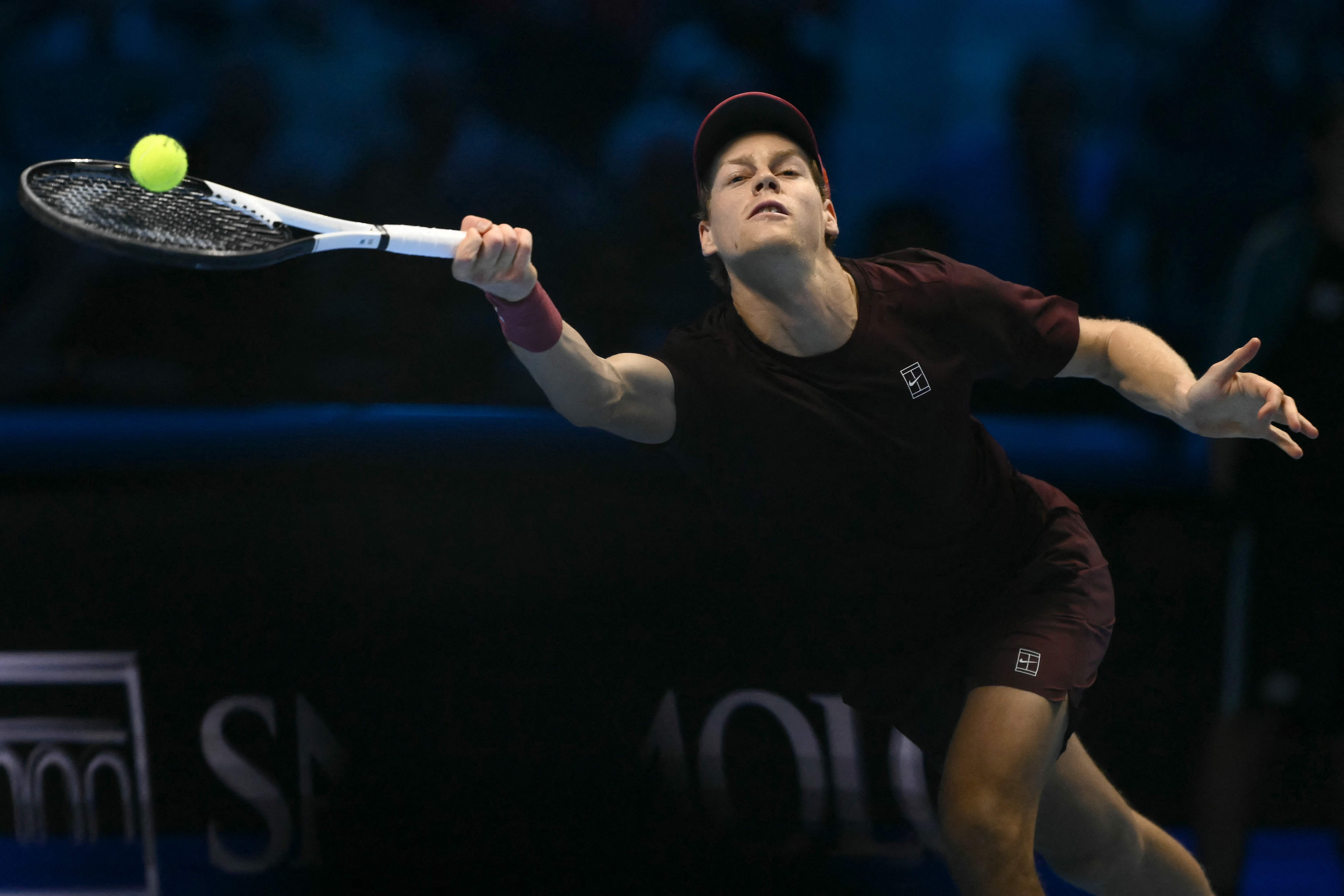 ATP总决赛碾压澳网,兹维列夫扛起全队 ATP总决赛碾压澳网,兹维列夫扛起全队