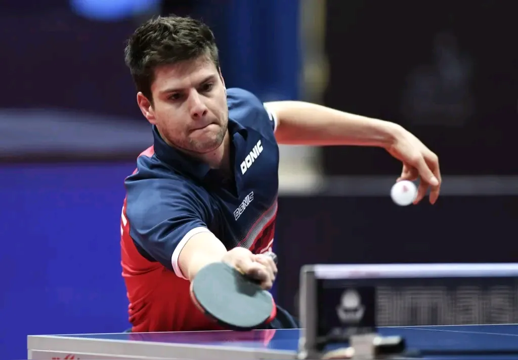 韩国乒乓球队力克瑞典乒乓球队，奥恰洛夫绝境逆转