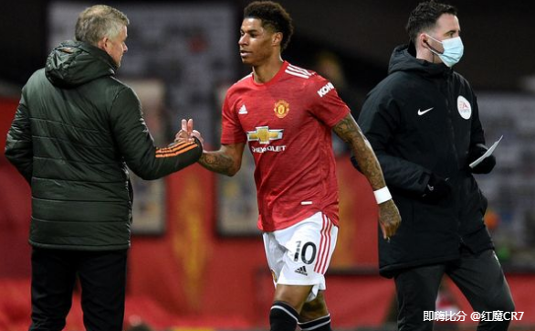 伯恩利客场逼平对手，难得一分