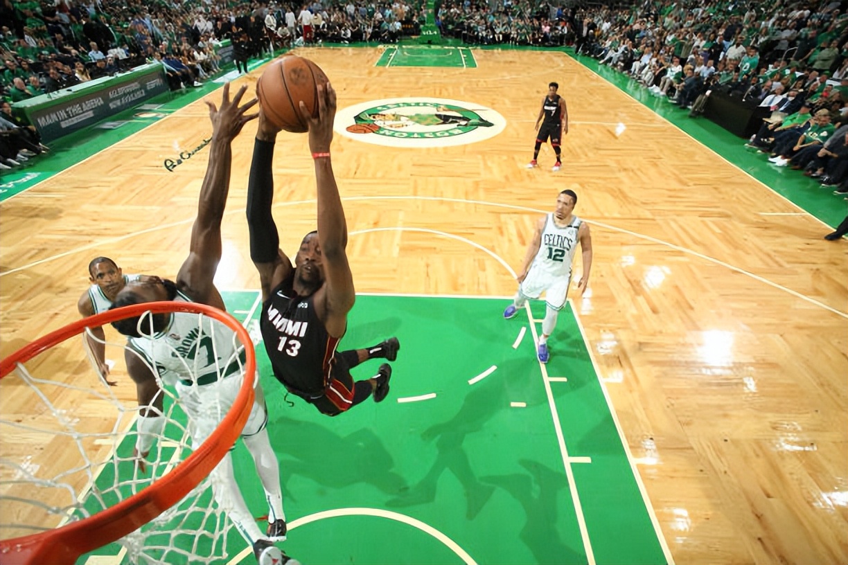 上海队横扫火箭，塔图姆点燃赛场