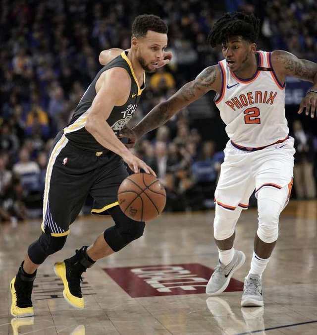 战术战术再战术！教练心思缜密