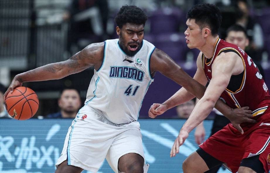 广东队险胜江苏队，麦科勒姆状态火热