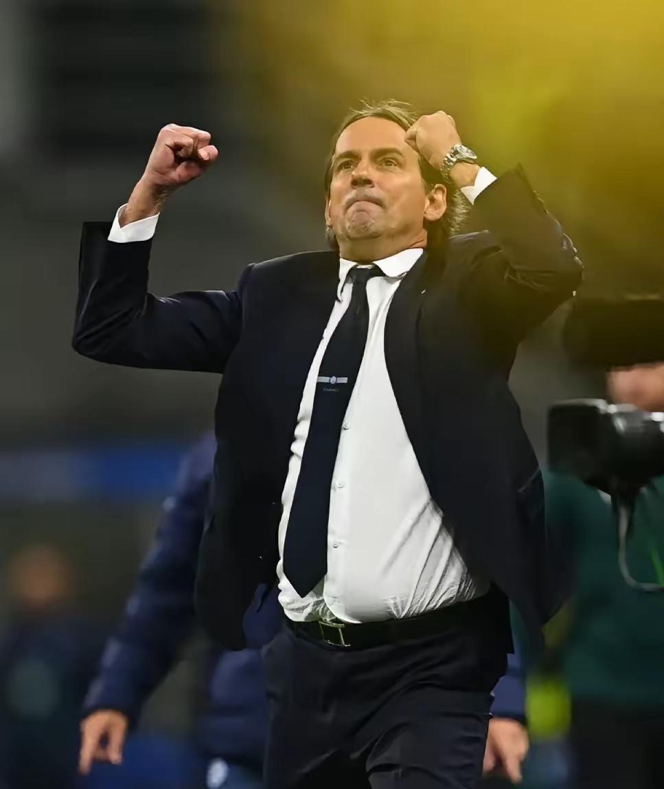 主帅被罚下场，球队备战仍不受影响