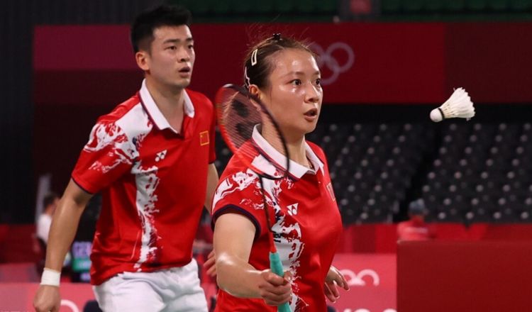 德国队完胜印度队，郑思维惊艳四座