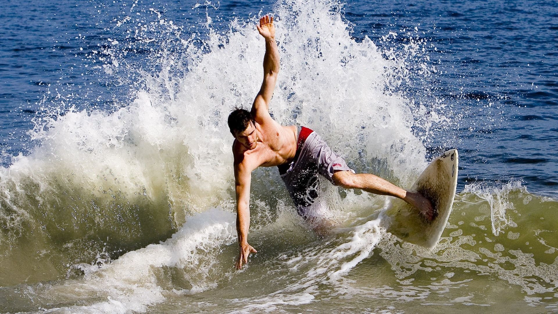 太阳战术压制勇士，马克西成为关键先生，一场颠覆预期的胜利