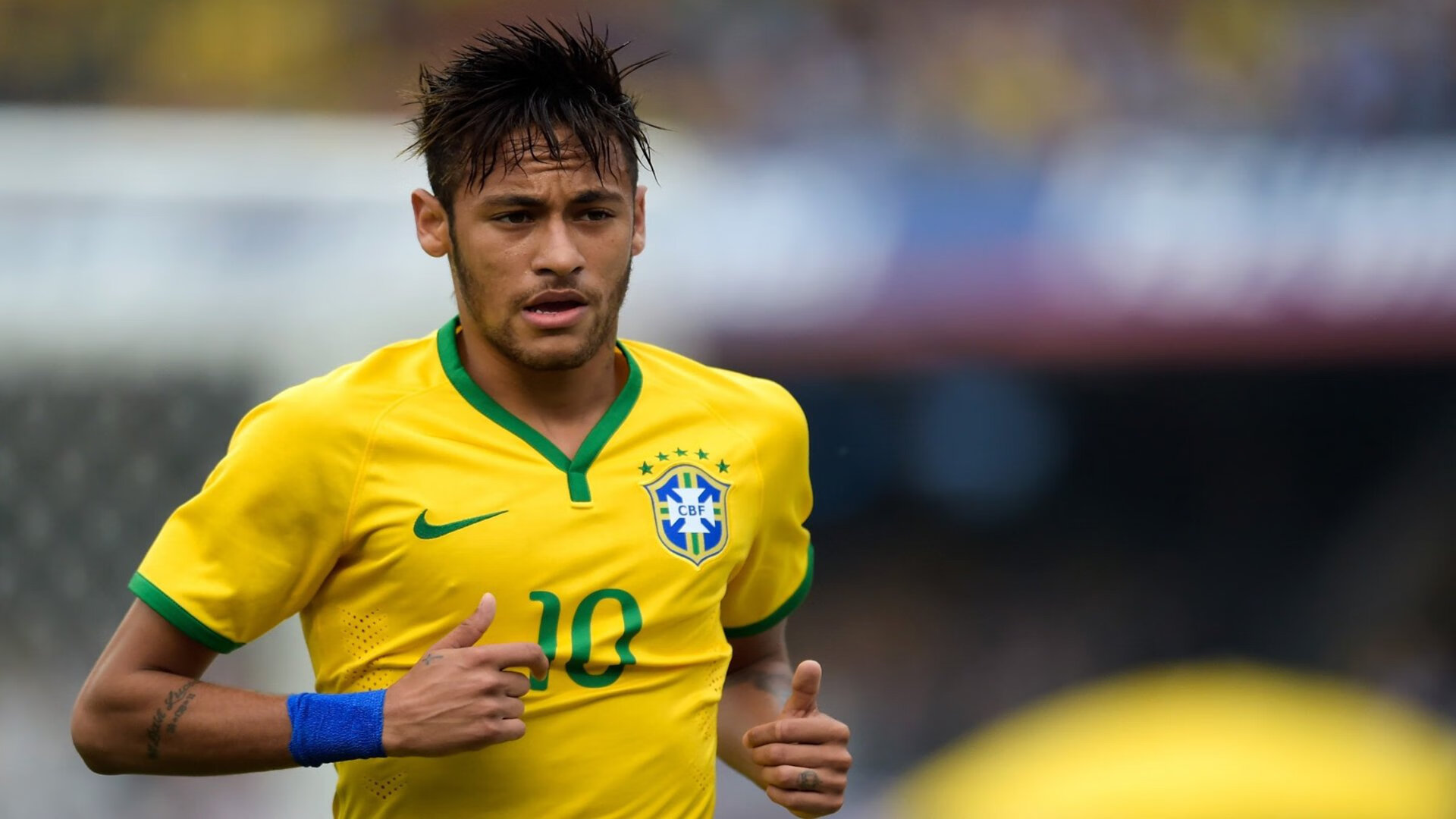 赛道与赛场，当F1年度争冠焦点战遇上山西队淘汰赛过关广东队