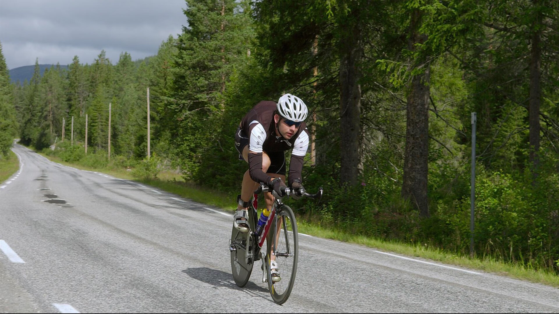 热火力克步行者，戈贝尔高光表现，防守的艺术与团队的胜利